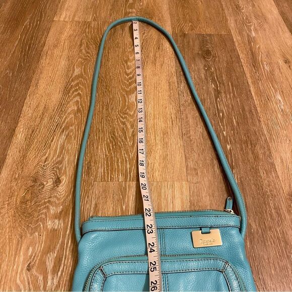 TIGNANELLO BLUE genuine LEATHER CROSSBODY BAG purse EUC 7.5x9.5 - Picture 10 of 12